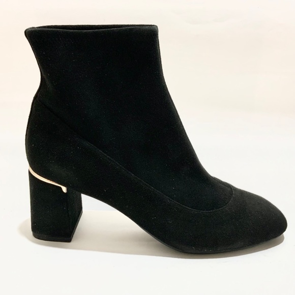 Cole Haan Laree Black Suede Ankle Booties Almond Toe Block Heel Leather Boot 9.5 - Picture 7 of 8